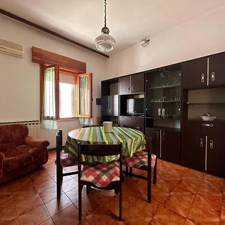 Rivazzurra - 150m Dal Mare, Giardino E Parcheggio Di Clickaffitti Appartement *